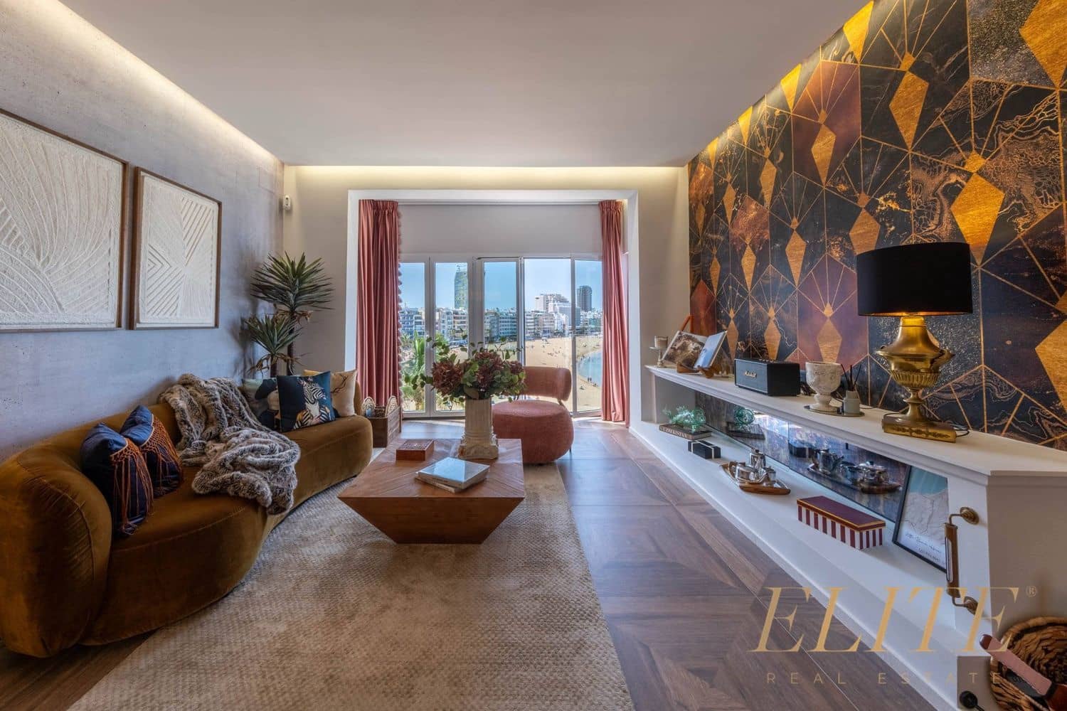 1 soveværelse Lejlighed til leje i Las Palmas de Gran Canaria med garage - € 3.300 (Ref: 9665714)