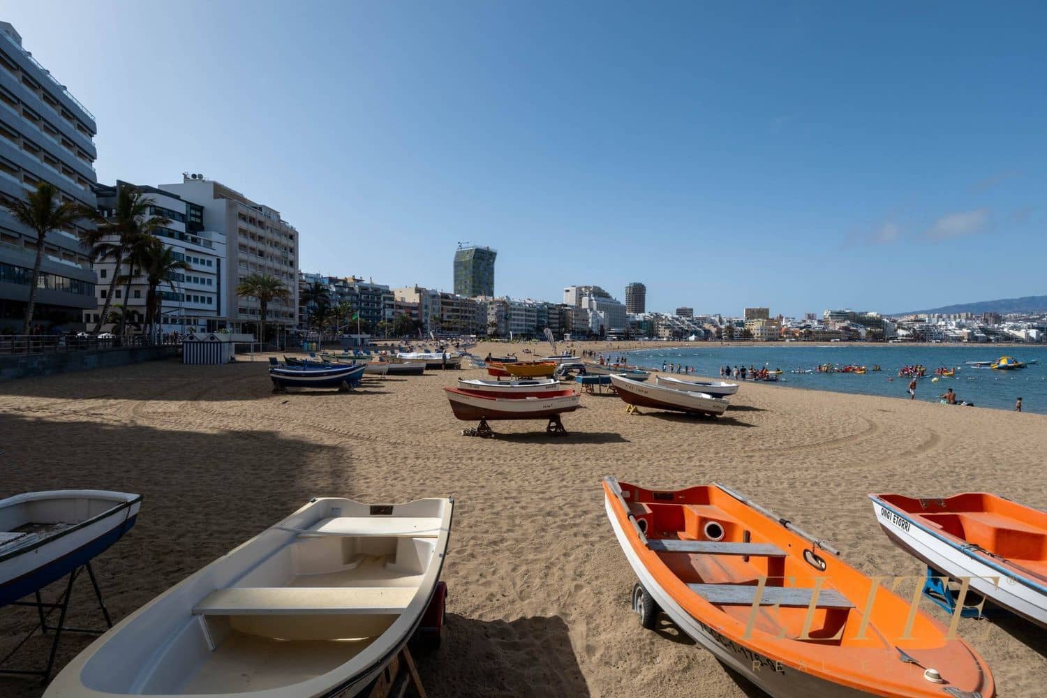 1 soveværelse Lejlighed til leje i Las Palmas de Gran Canaria med garage - € 3.300 (Ref: 9665714)