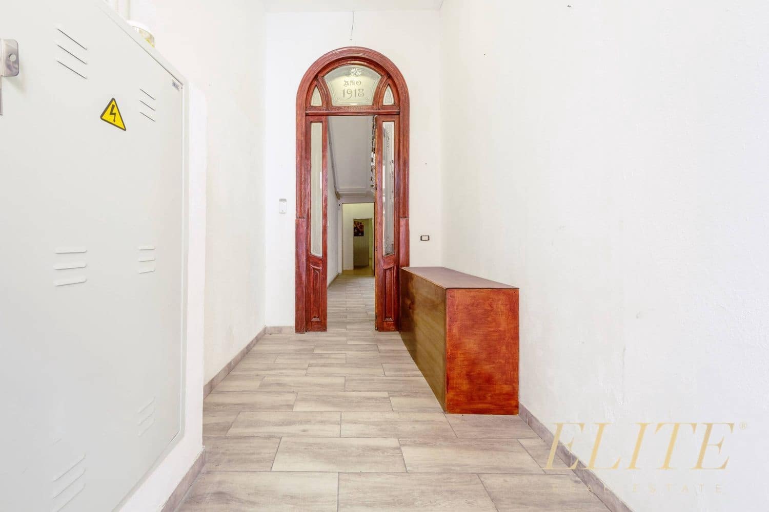 Hotel na sprzedaż w Las Palmas de Gran Canaria - 1 850 000 € (Ref: 9665716)