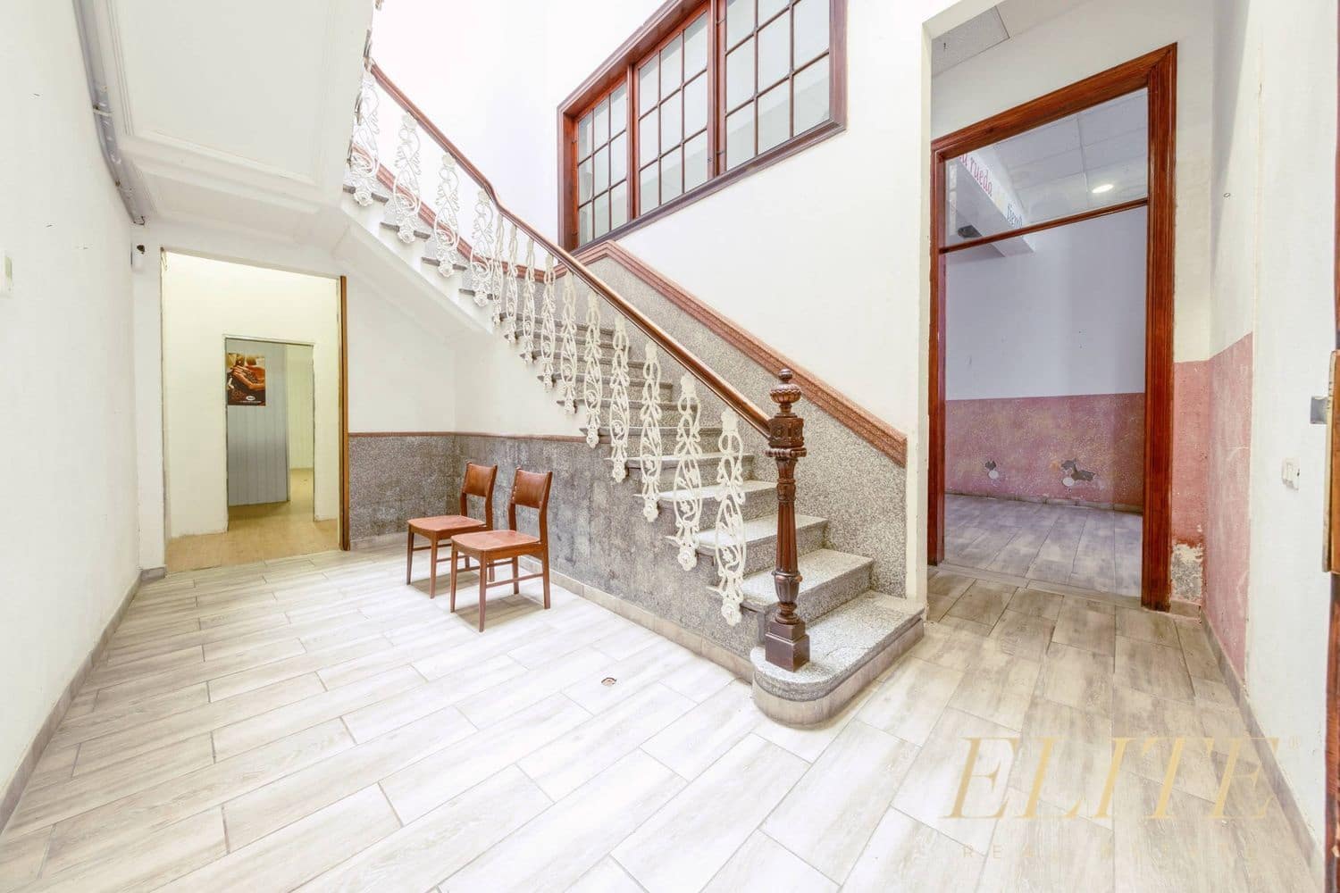 Hotel na sprzedaż w Las Palmas de Gran Canaria - 1 850 000 € (Ref: 9665716)