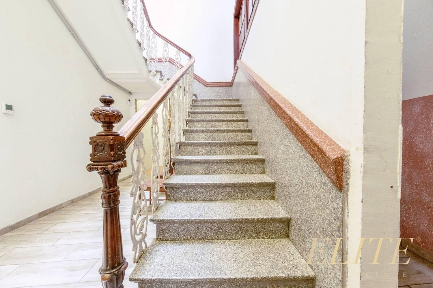 Hotel na sprzedaż w Las Palmas de Gran Canaria - 1 850 000 € (Ref: 9665716)