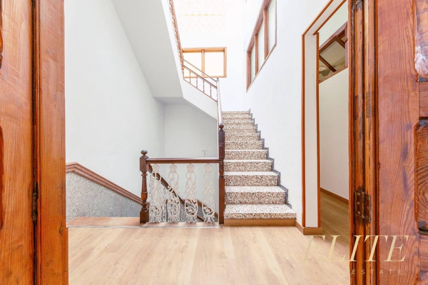 Hotel na sprzedaż w Las Palmas de Gran Canaria - 1 850 000 € (Ref: 9665716)