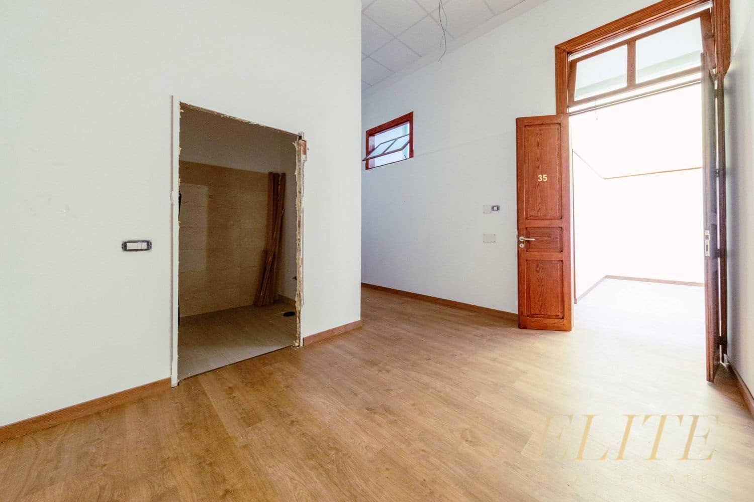 Hotel na sprzedaż w Las Palmas de Gran Canaria - 1 850 000 € (Ref: 9665716)