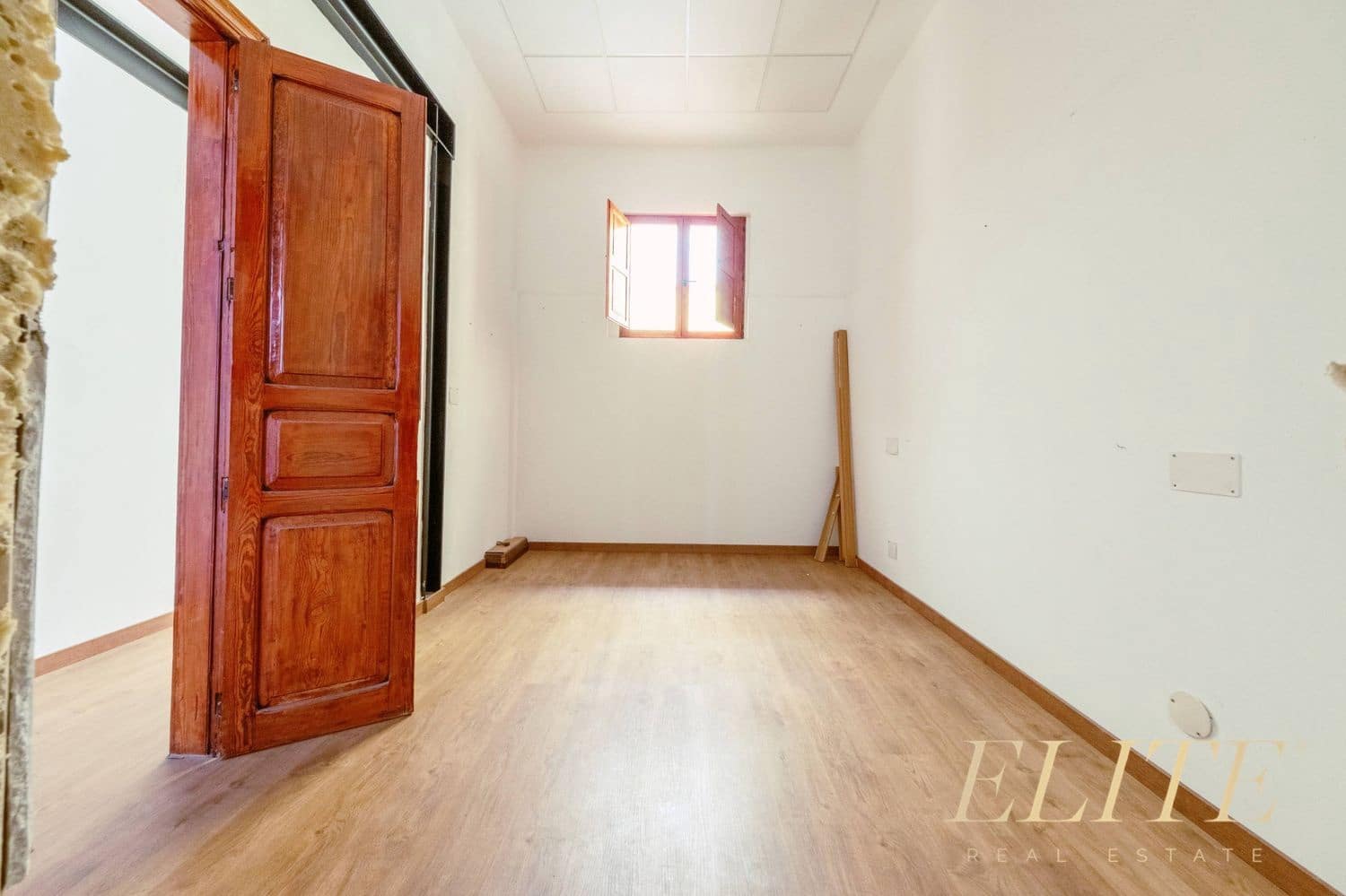 Hotel na sprzedaż w Las Palmas de Gran Canaria - 1 850 000 € (Ref: 9665716)