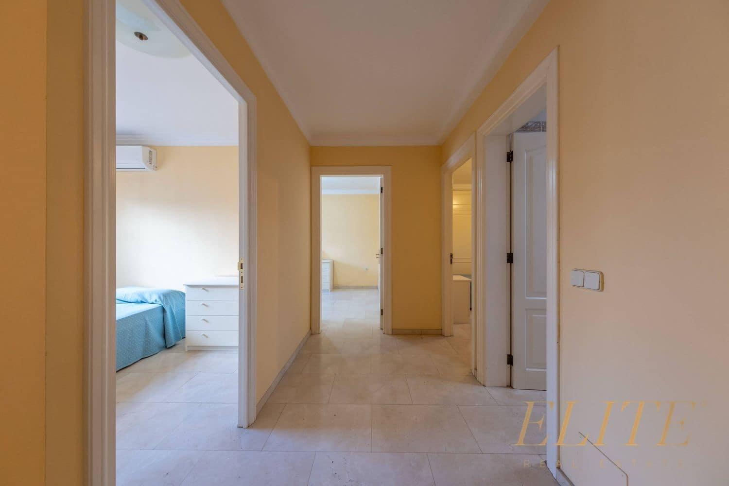 4 slaapkamer Huis te koop in San Bartolome de Tirajana met garage - € 580.000 (Ref: 9665717)