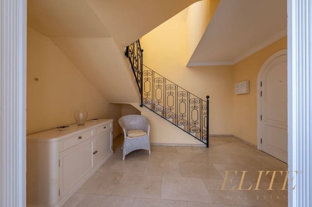 4 camera da letto Casa in vendita in San Bartolomé de Tirajana con garage - 580.000 € (Rif: 9665717)