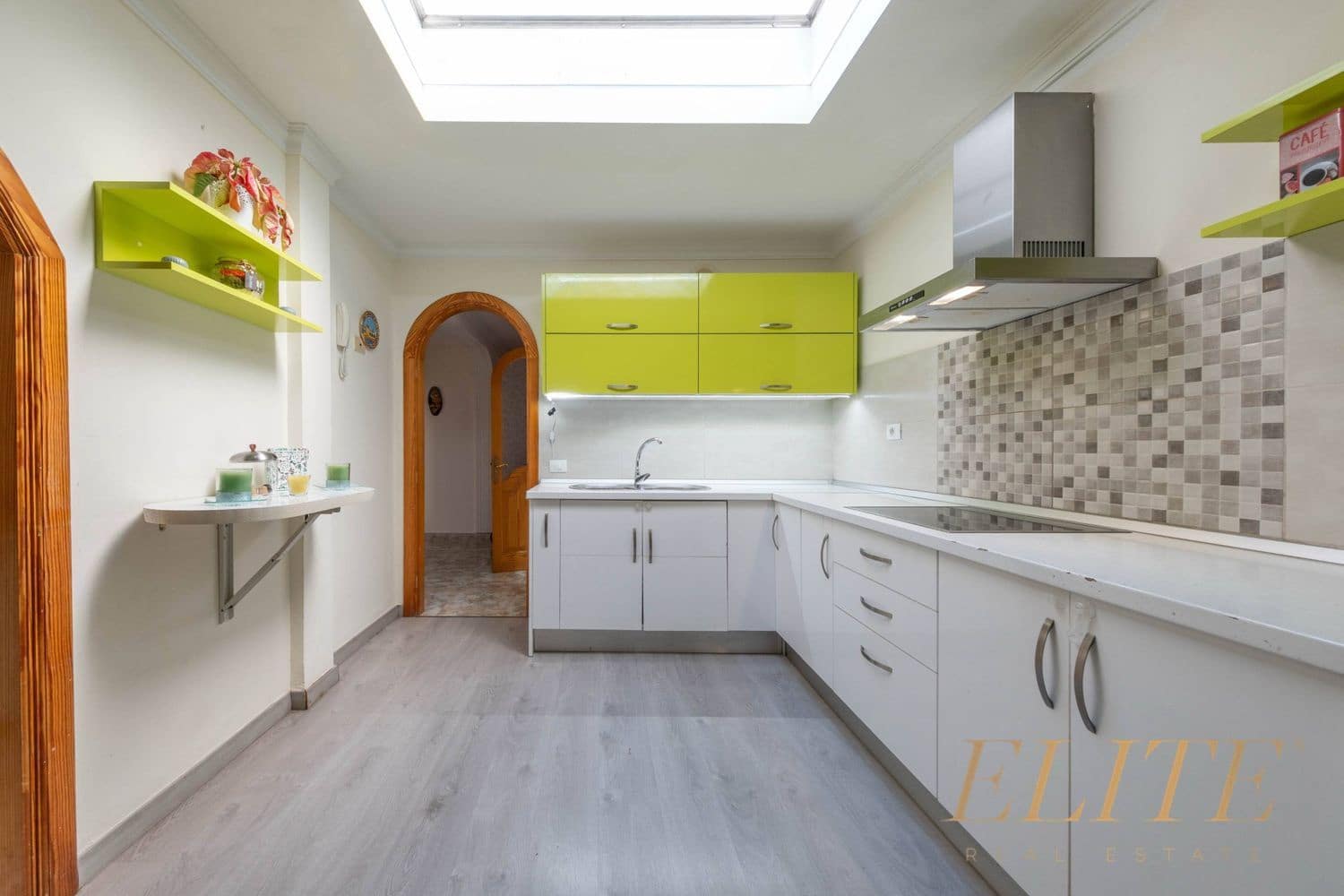 Casa de 6 habitaciones en San Bartolomé de Tirajana en venta con garaje - 540.000 € (Ref: 9665718)