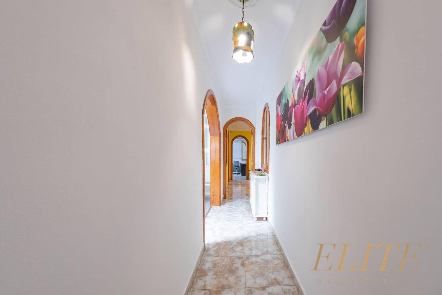 Casa de 6 habitaciones en San Bartolomé de Tirajana en venta con garaje - 540.000 € (Ref: 9665718)