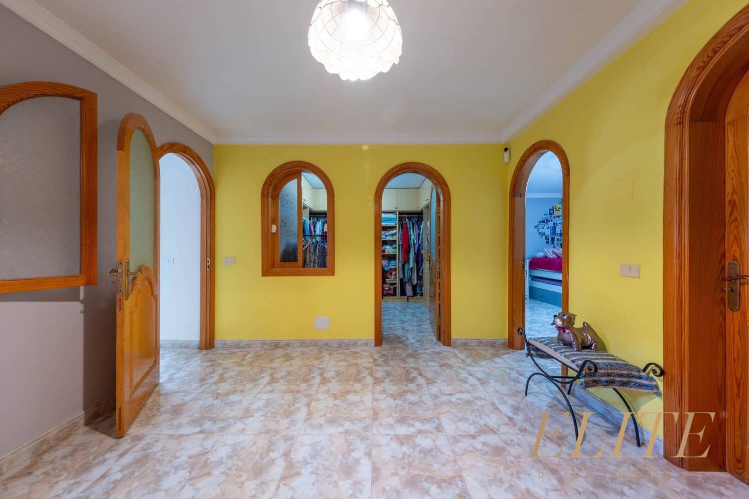 Casa de 6 habitaciones en San Bartolomé de Tirajana en venta con garaje - 540.000 € (Ref: 9665718)