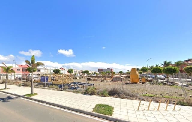 Ubebygd land til salgs i Santa Lucía de Tirajana - € 1 648 000 (Ref: 9665720)
