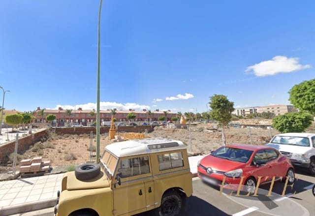 Ubebygd land til salgs i Santa Lucía de Tirajana - € 1 648 000 (Ref: 9665720)