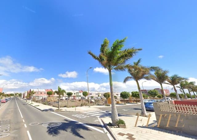 Ubebygd land til salgs i Santa Lucía de Tirajana - € 1 648 000 (Ref: 9665720)