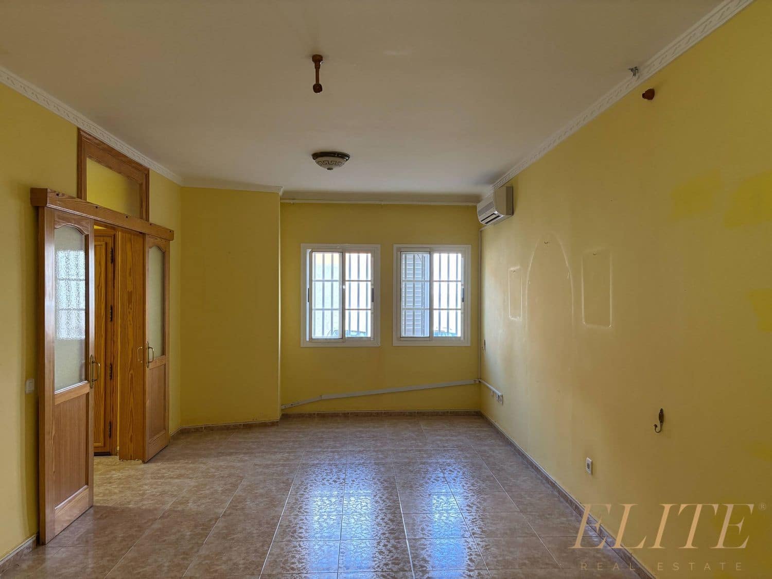 3 soverom Hus til salgs i San Bartolome de Tirajana med garasje - € 239 000 (Ref: 9685970)