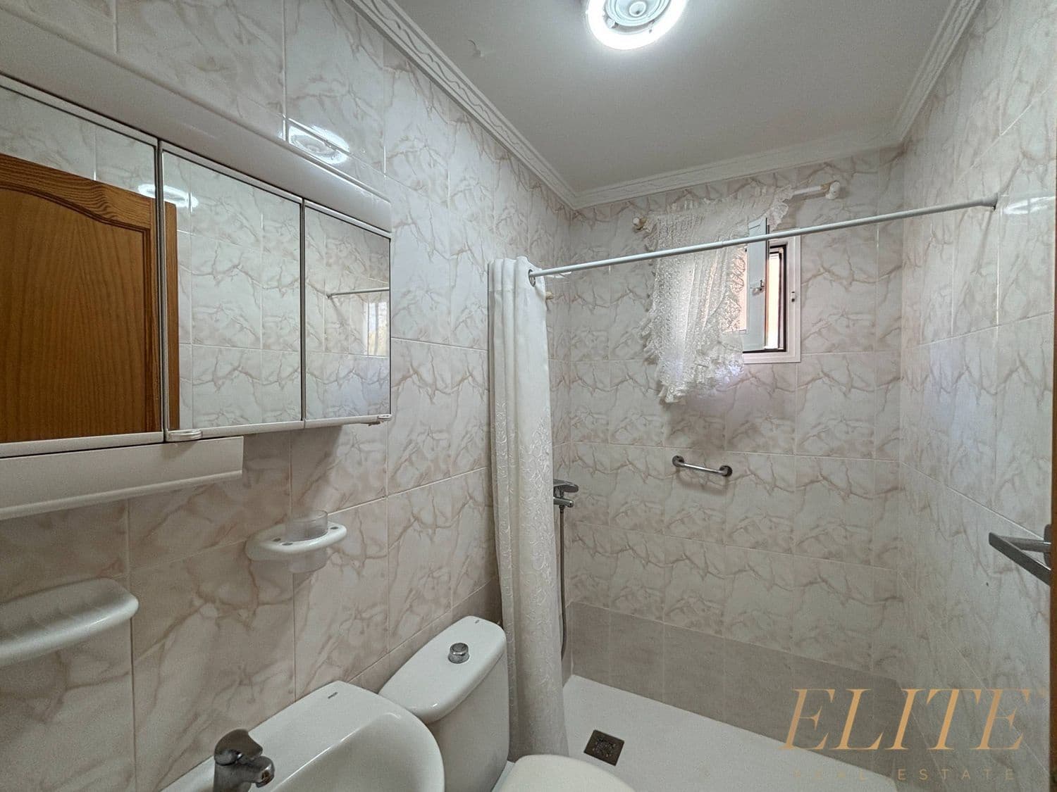 3 soverom Hus til salgs i San Bartolome de Tirajana med garasje - € 239 000 (Ref: 9685970)