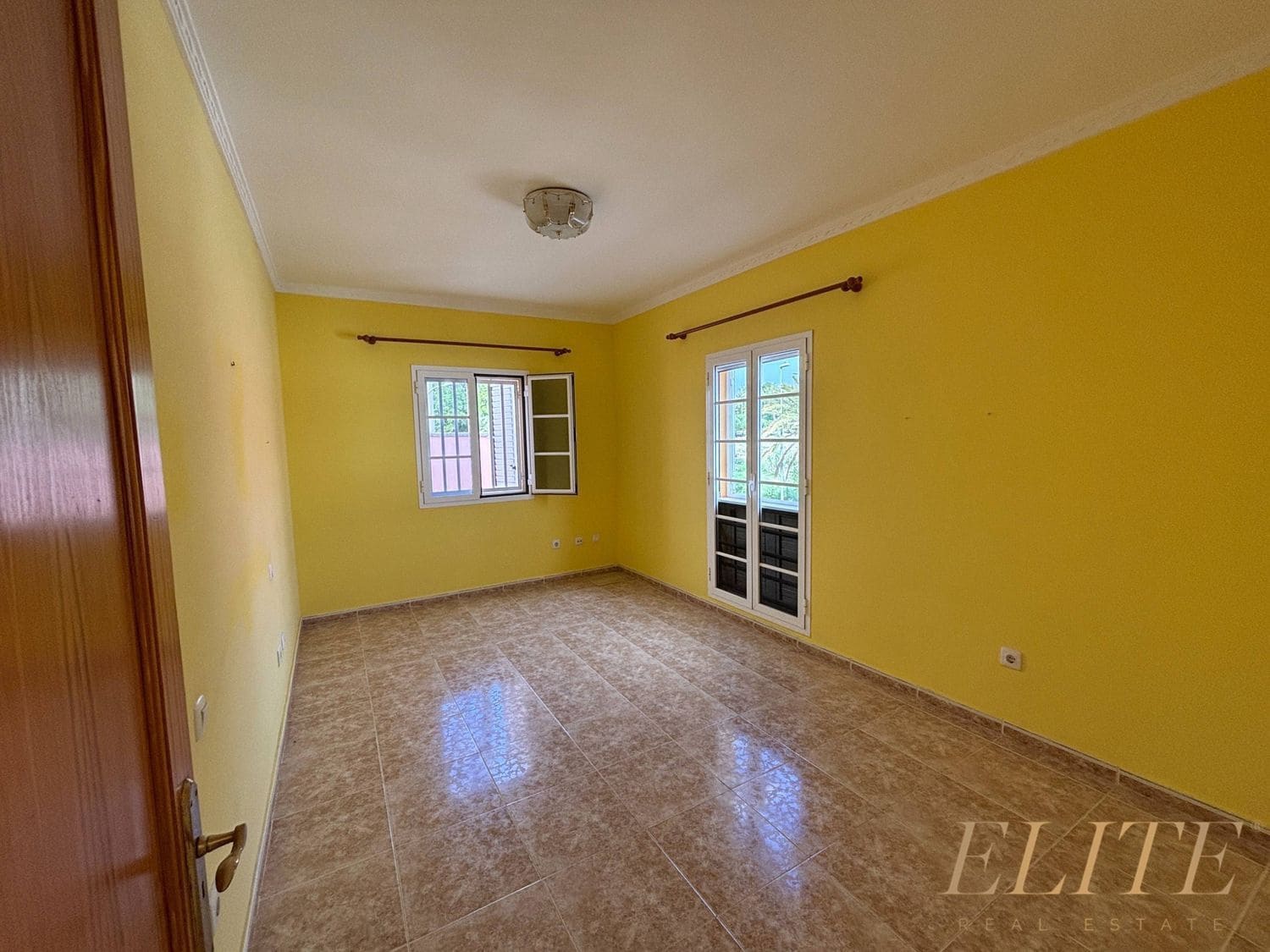 3 soverom Hus til salgs i San Bartolome de Tirajana med garasje - € 239 000 (Ref: 9685970)