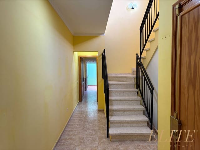 3 soverom Hus til salgs i Aldea Blanca, San Bartolomé de Tirajana med garasje - € 239 000 (Ref: 9685970)