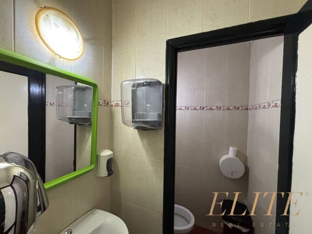 Local Comercial en San Bartolomé de Tirajana en venta - 114.000 € (Ref: 9694859)