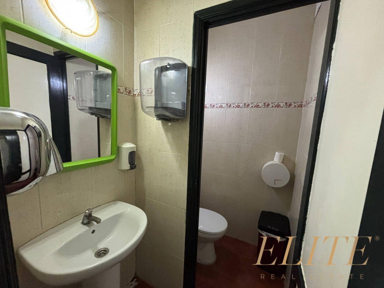 Local Commercial à vendre à San Bartolome de Tirajana - 114 000 € (Ref: 9694859)