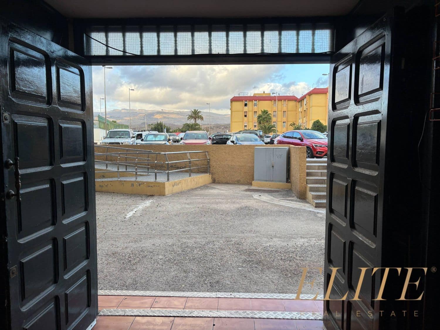 Local Commercial à vendre à San Bartolome de Tirajana - 114 000 € (Ref: 9694859)