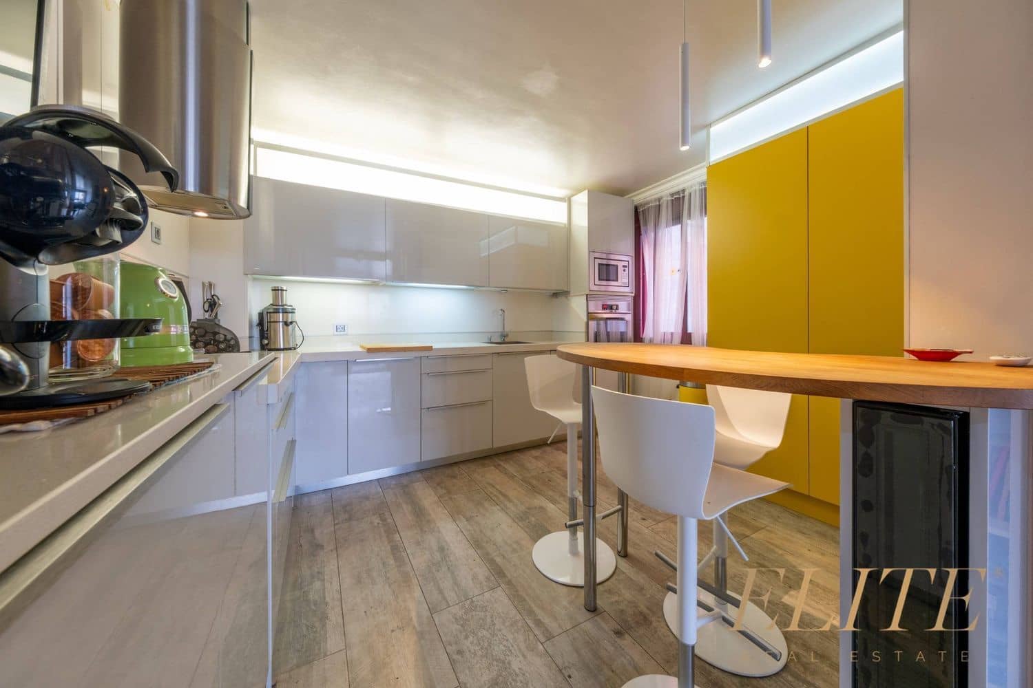 2 chambre Appartement à vendre à Santa Lucia de Tirajana avec garage - 270 000 € (Ref: 9700338)