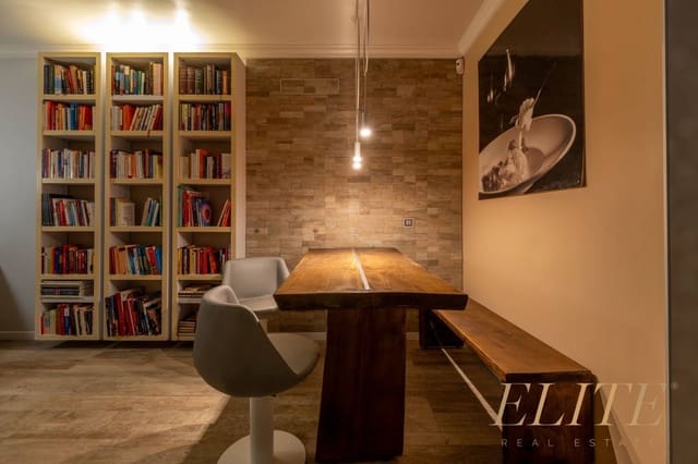 2 chambre Appartement à vendre à Santa Lucía de Tirajana avec garage - 270 000 € (Ref: 9700338)