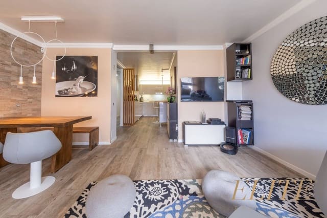 2 chambre Appartement à vendre à Santa Lucía de Tirajana avec garage - 270 000 € (Ref: 9700338)