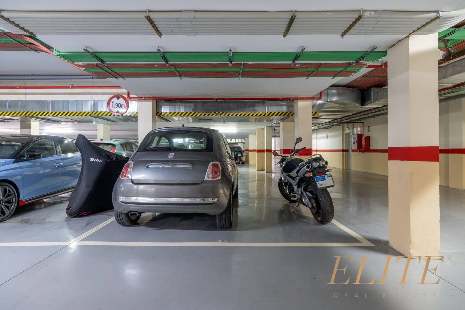 2 chambre Appartement à vendre à Santa Lucia de Tirajana avec garage - 270 000 € (Ref: 9700338)