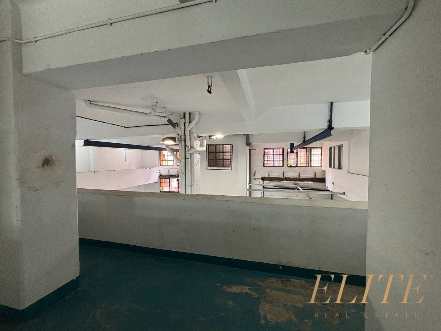 Commercial for sale in Las Palmas de Gran Canaria - € 320,000 (Ref: 9719389)