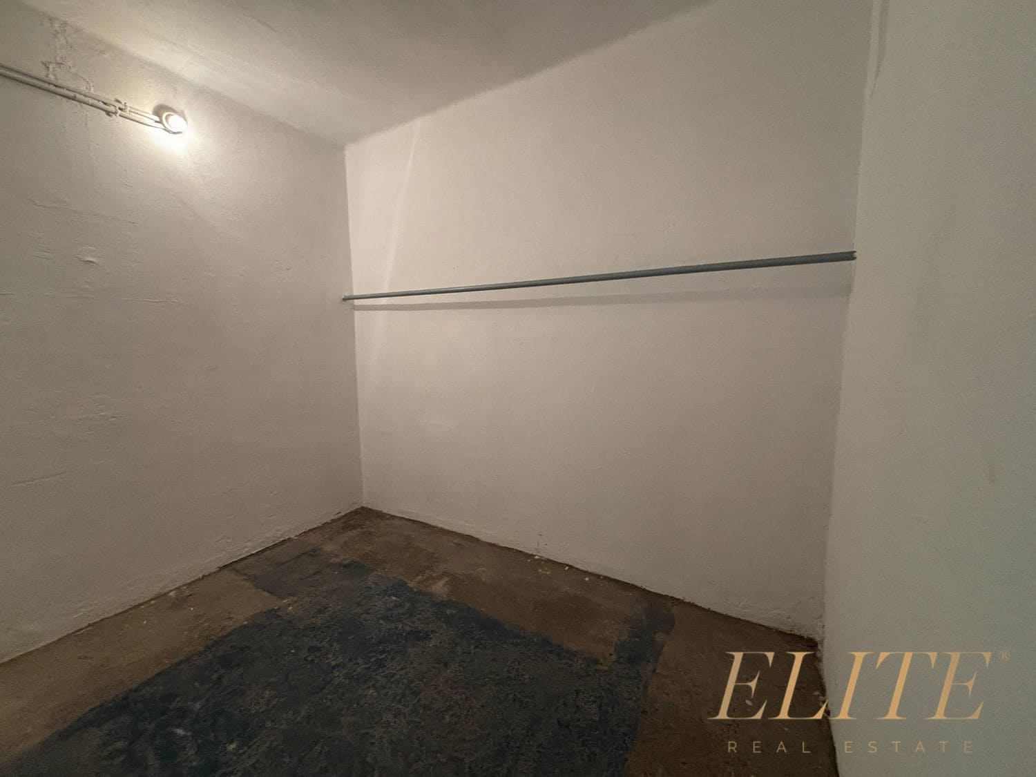 Commercial for sale in Las Palmas de Gran Canaria - € 320,000 (Ref: 9719389)