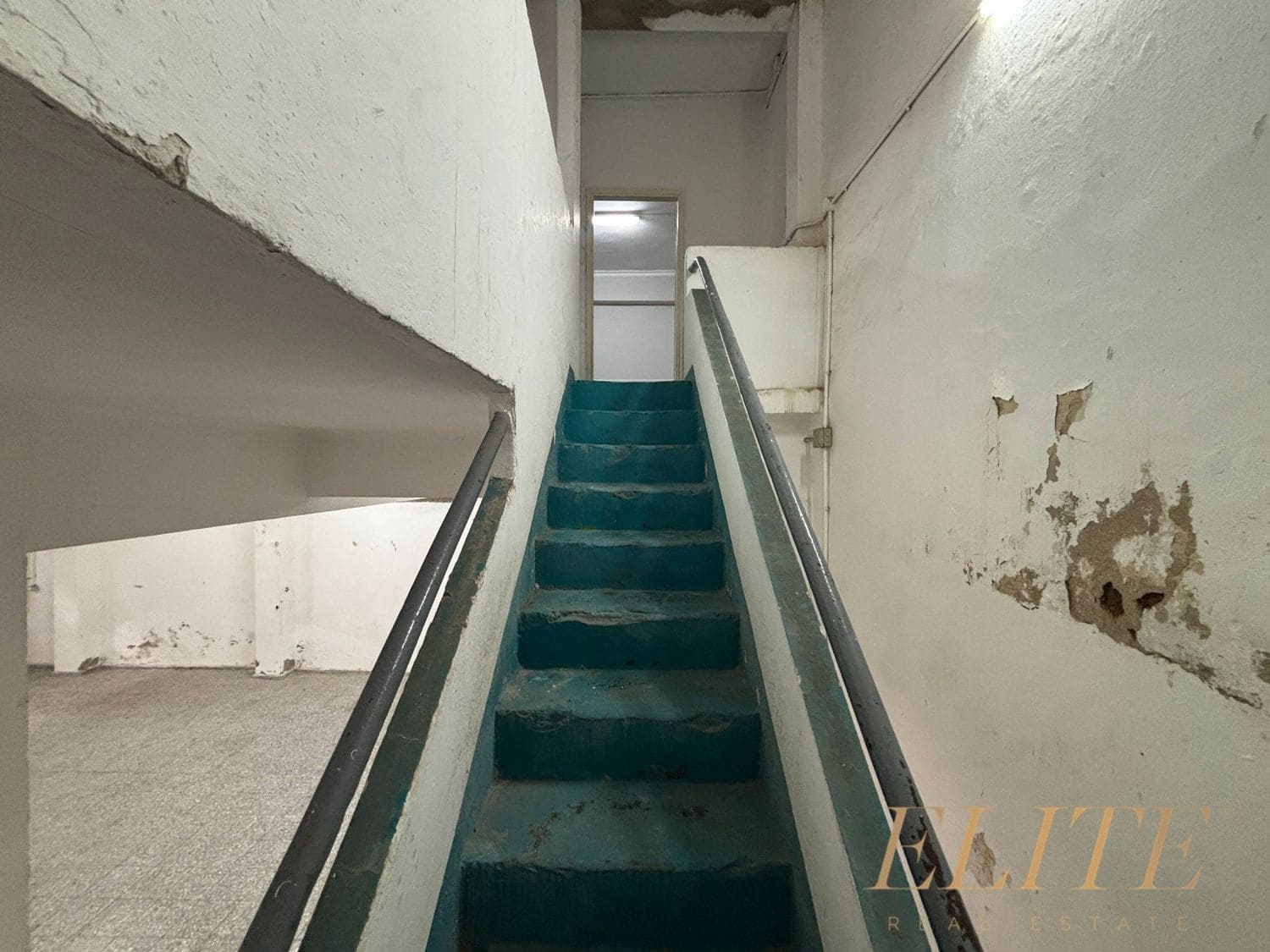 Commercial for sale in Las Palmas de Gran Canaria - € 320,000 (Ref: 9719389)