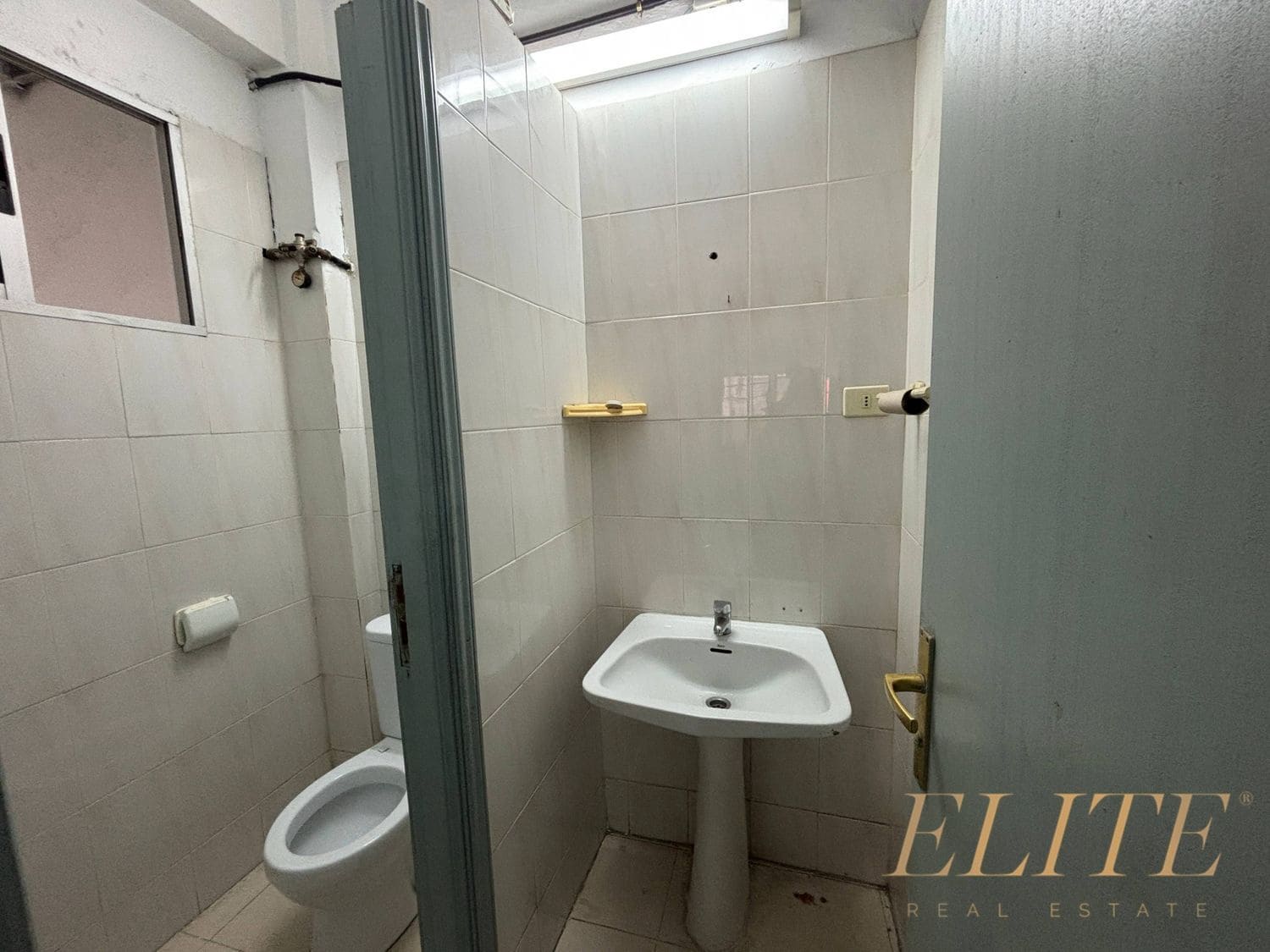 Commercial for sale in Las Palmas de Gran Canaria - € 320,000 (Ref: 9719389)