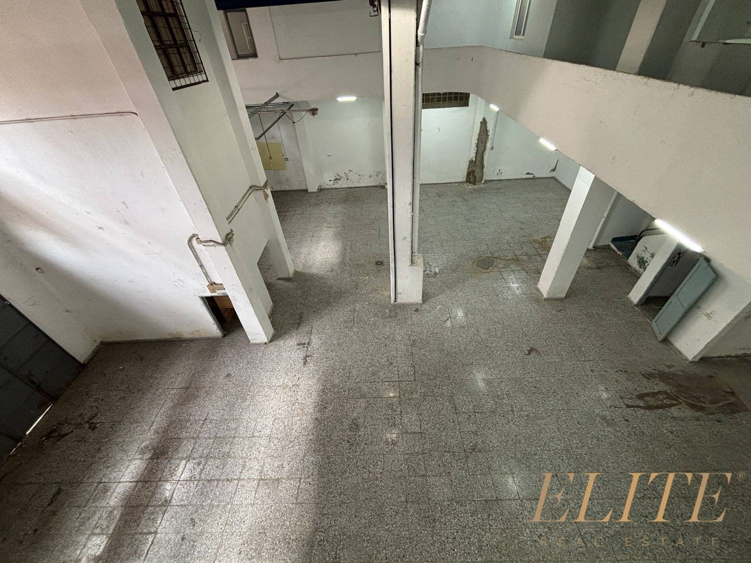 Commercial for sale in Las Palmas de Gran Canaria - € 320,000 (Ref: 9719389)