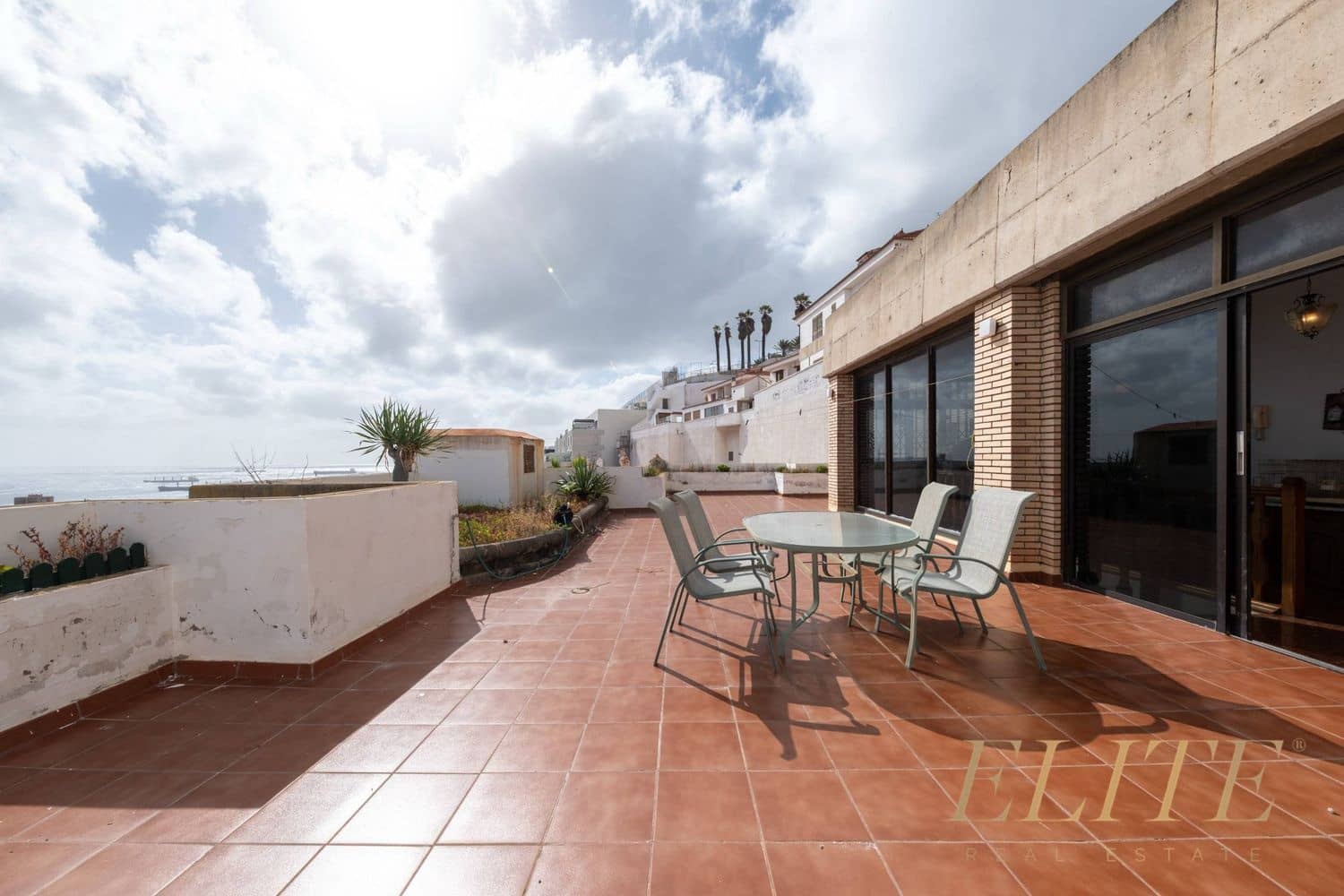 5 soveværelse Villa til salg i Las Palmas de Gran Canaria med swimmingpool garage - € 1.600.000 (Ref: 9741545)