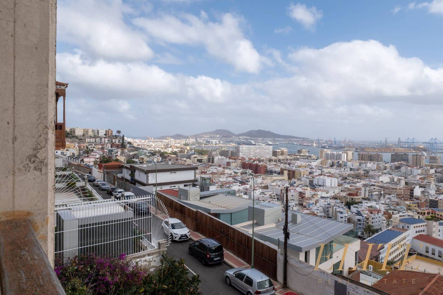 5 soveværelse Villa til salg i Las Palmas de Gran Canaria med swimmingpool garage - € 1.600.000 (Ref: 9741545)