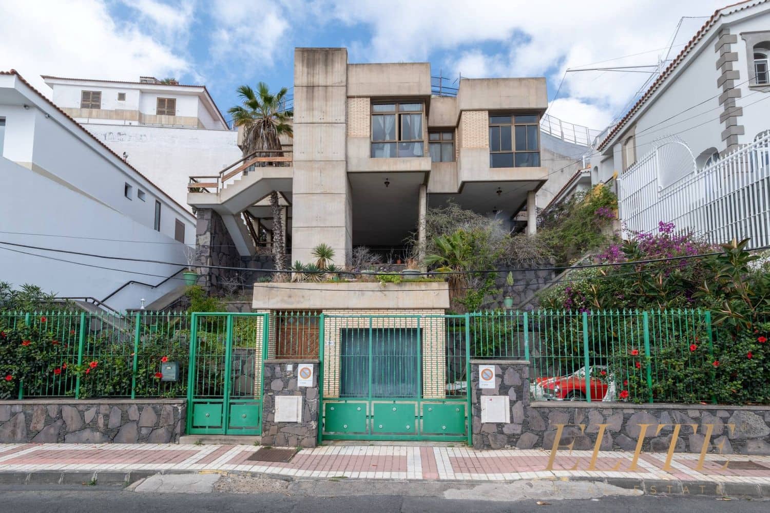 5 soveværelse Villa til salg i Las Palmas de Gran Canaria med swimmingpool garage - € 1.600.000 (Ref: 9741545)