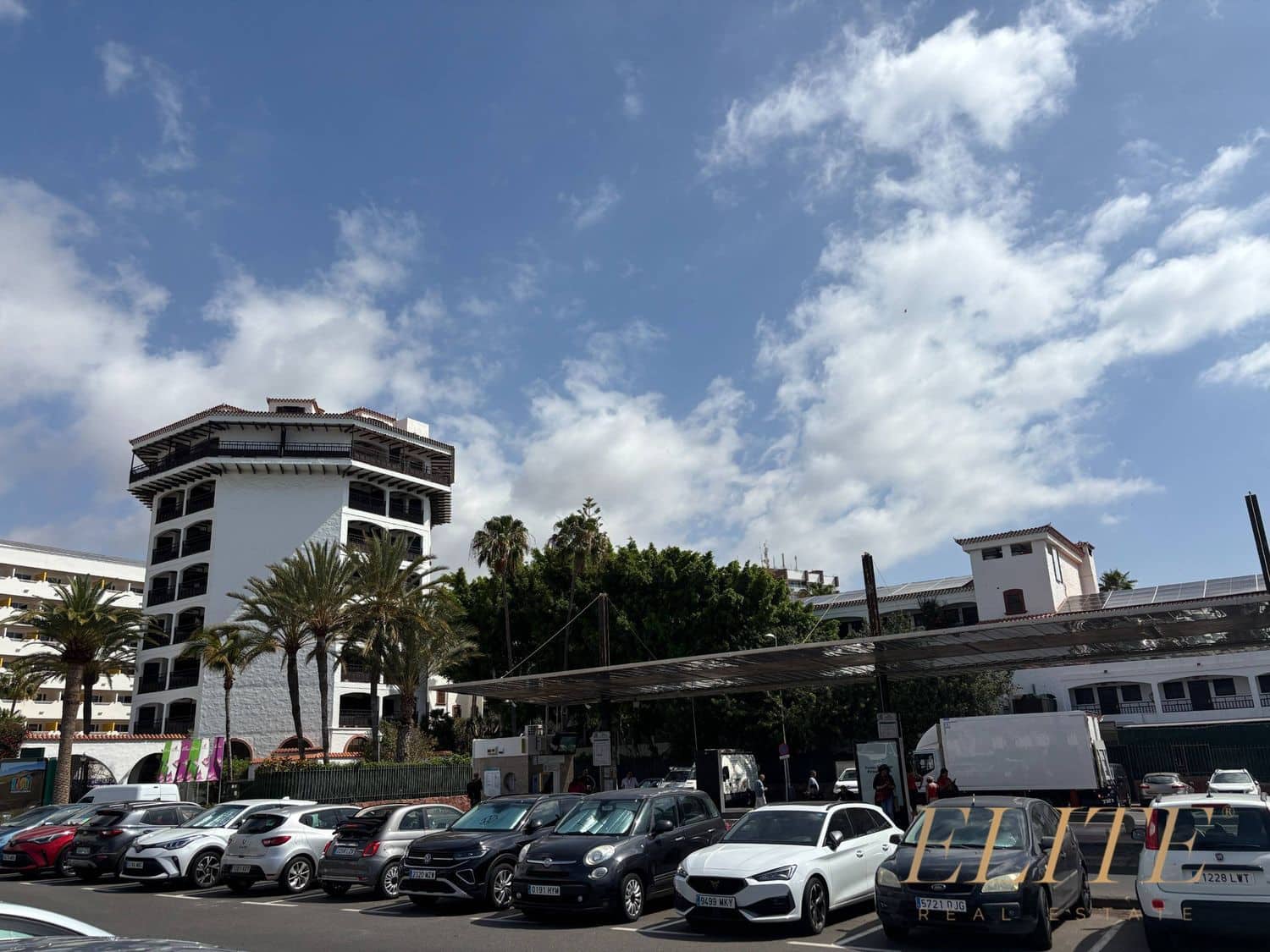 1 bedroom Apartment for sale in Playa del Ingles with garage - € 230,000 (Ref: 9755108)