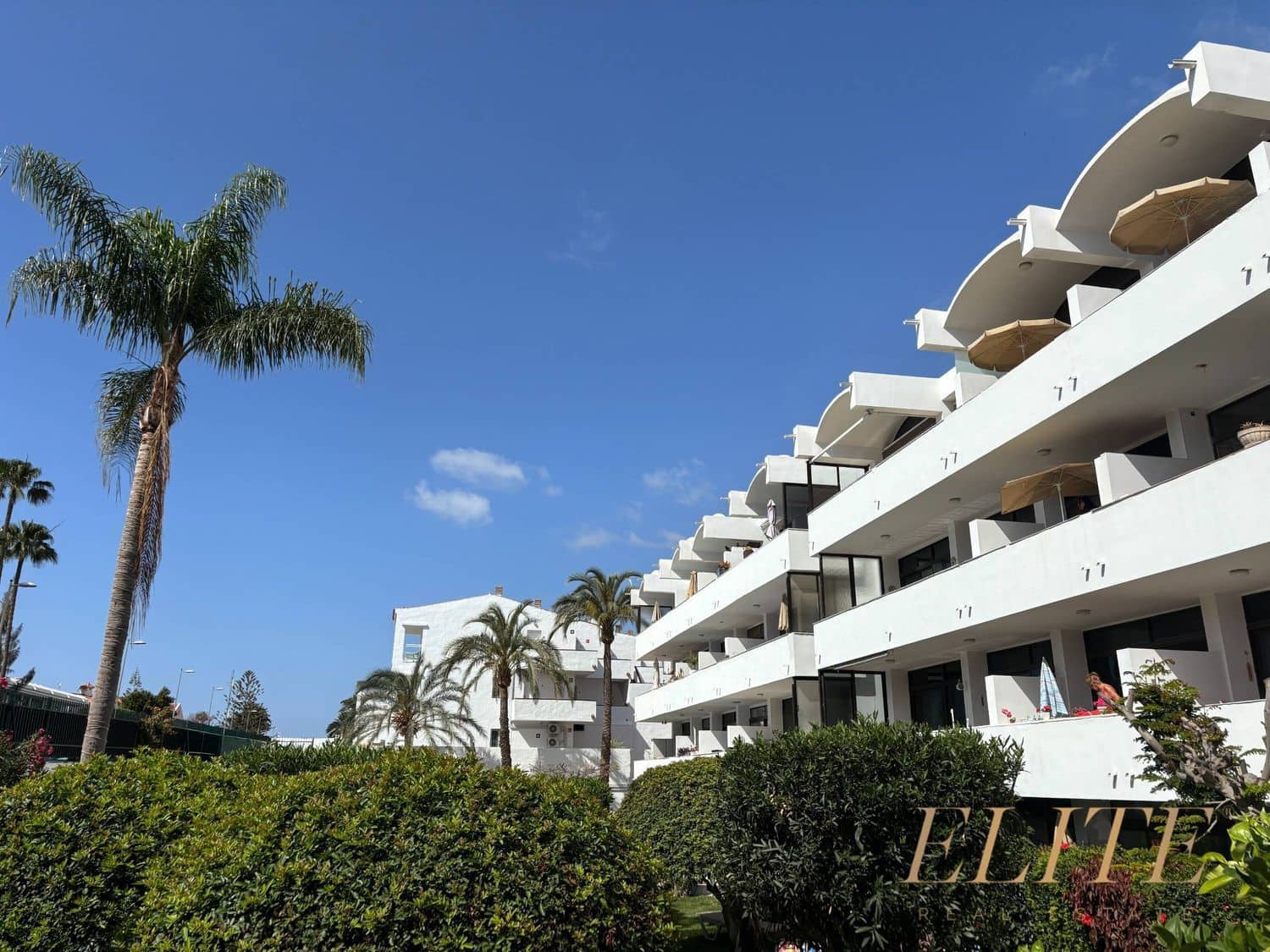 1 bedroom Apartment for sale in Playa del Ingles with garage - € 230,000 (Ref: 9755108)