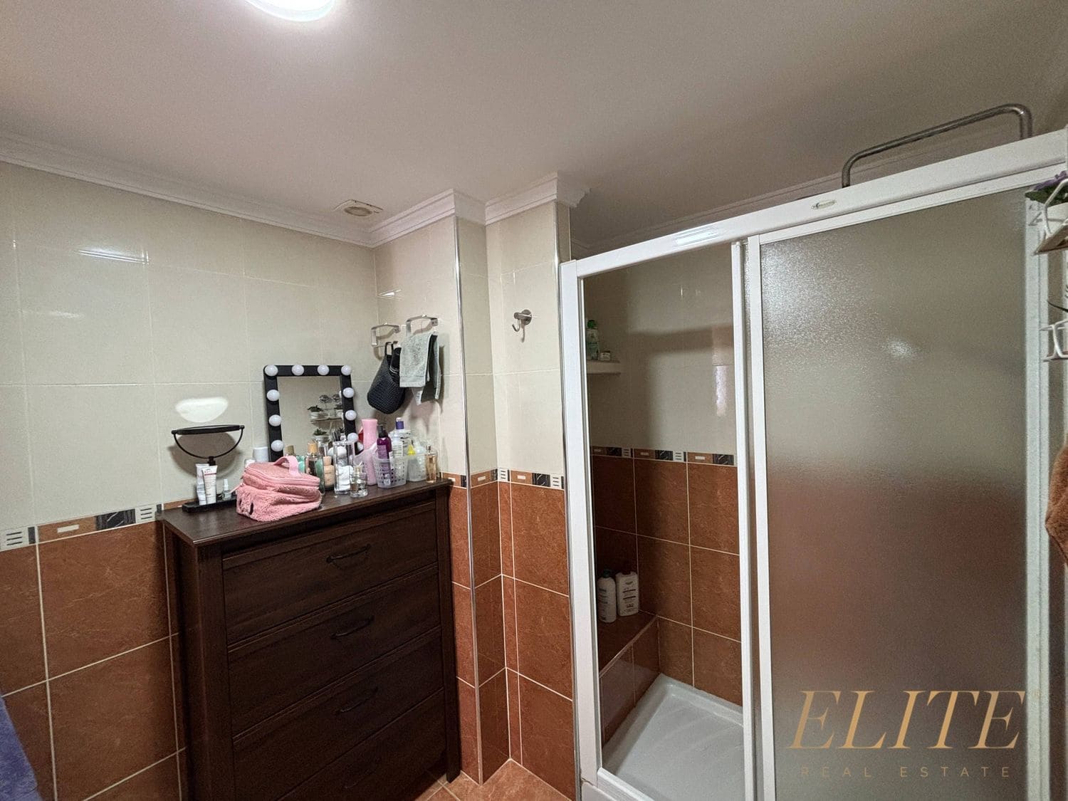 Apartamento de 3 habitaciones en Santa Lucía de Tirajana en venta con garaje - 175.000 € (Ref: 9777580)