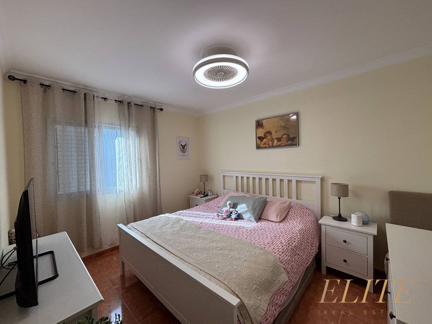 Apartamento de 3 habitaciones en Santa Lucía de Tirajana en venta con garaje - 175.000 € (Ref: 9777580)