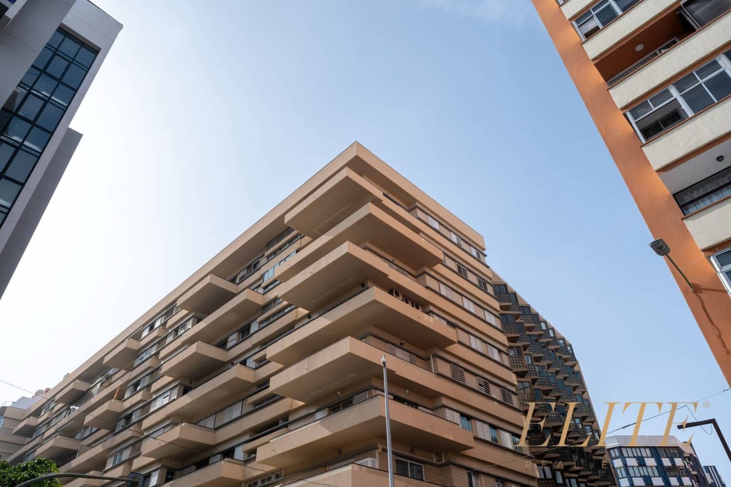 4 makuuhuone Huoneisto myytävänä paikassa Las Palmas de Gran Canaria mukana 
autotalli - 515 000 € (Ref: 9786966)