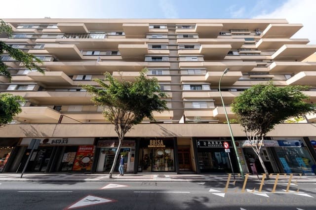 4 makuuhuone Huoneisto myytävänä paikassa Alcaravaneras, Las Palmas de Gran Canaria mukana 
autotalli - 515 000 € (Ref: 9786966)