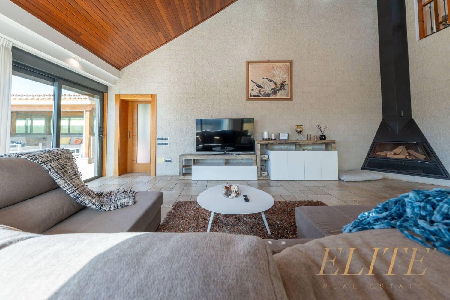 6 slaapkamer Villa te koop in Jinamar met zwembad garage - € 1.625.000 (Ref: 9786974)