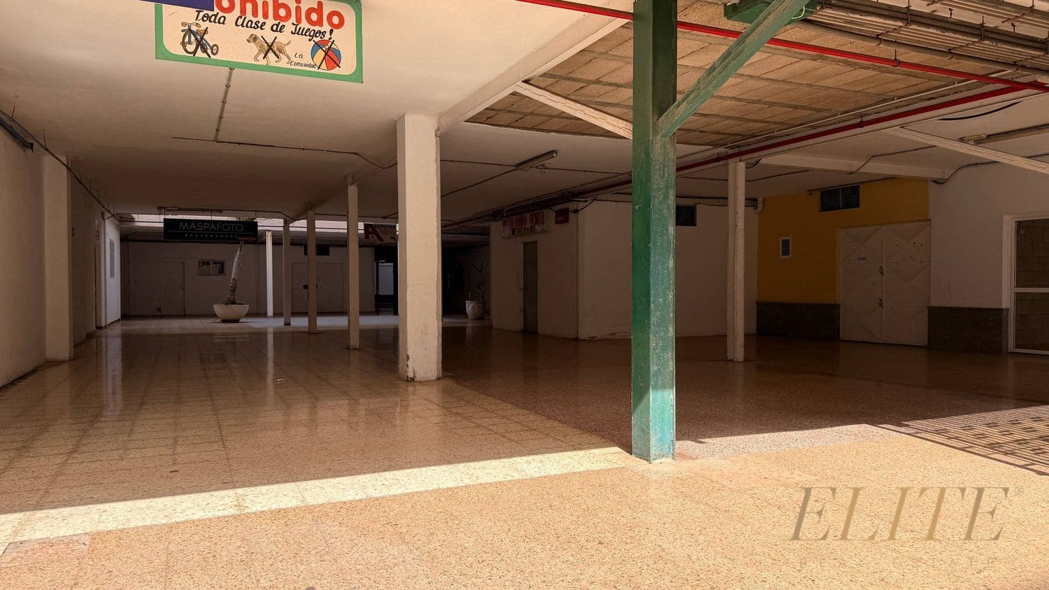 Kantoor te koop in San Bartolome de Tirajana - € 65.000 (Ref: 9790014)