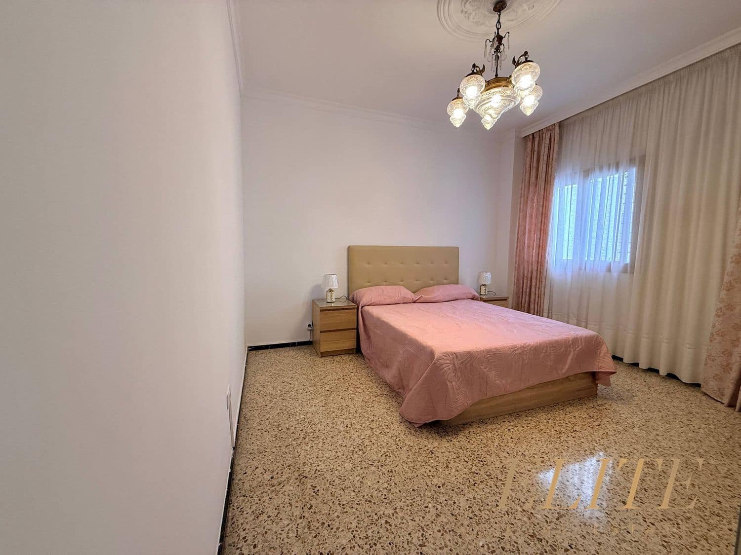 3 soveværelse Lejlighed til leje i Las Palmas de Gran Canaria med garage - € 1.650 (Ref: 9790015)