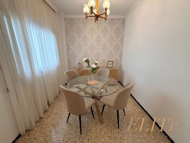 3 slaapkamer Appartement te huur in Alcaravaneras, Las Palmas de Gran Canaria met garage - € 1.650 (Ref: 9790015)