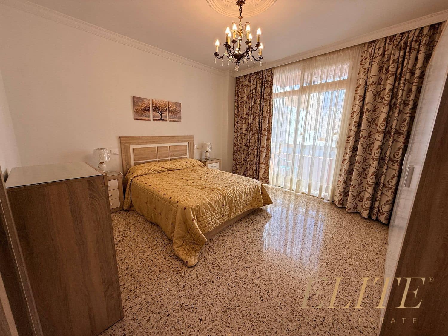 3 soveværelse Lejlighed til leje i Las Palmas de Gran Canaria med garage - € 1.650 (Ref: 9790015)