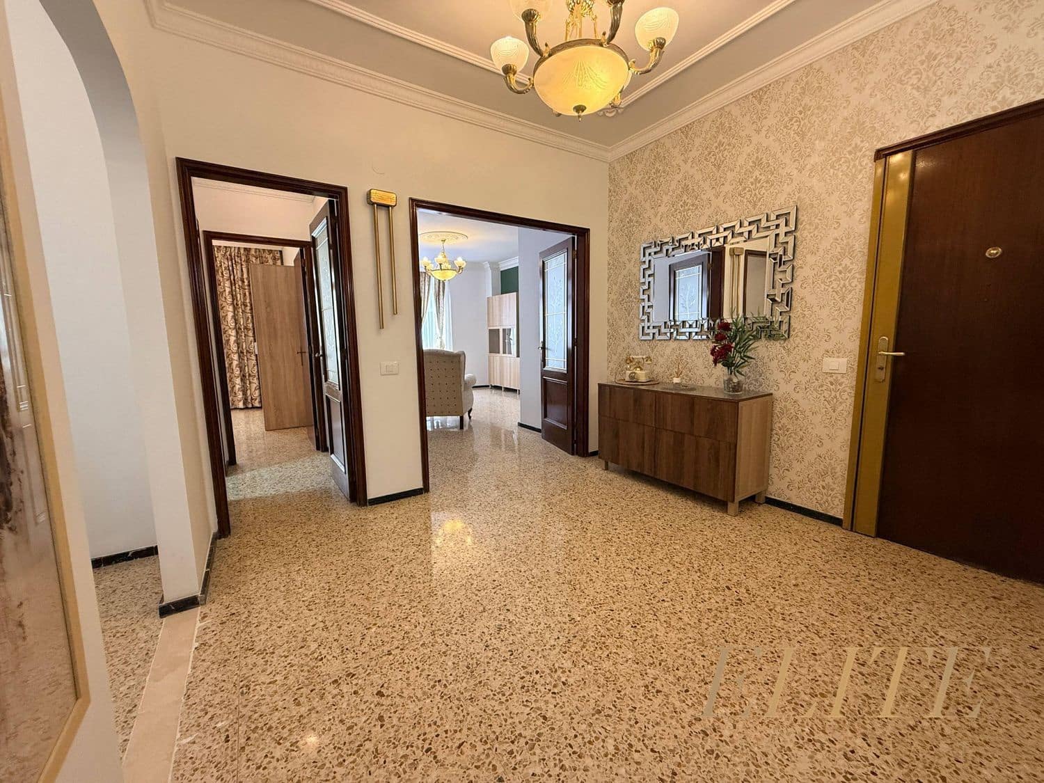 3 soveværelse Lejlighed til leje i Las Palmas de Gran Canaria med garage - € 1.650 (Ref: 9790015)