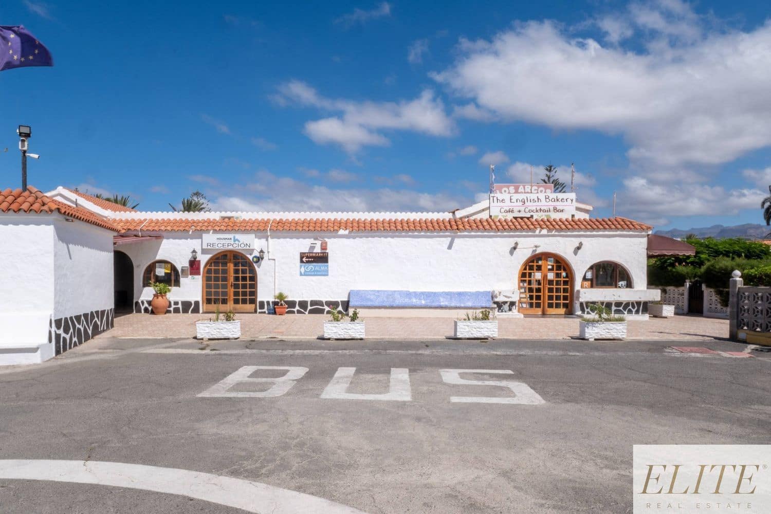 1 slaapkamer Bungalow te koop in Playa del Ingles met garage - € 310.000 (Ref: 9800318)