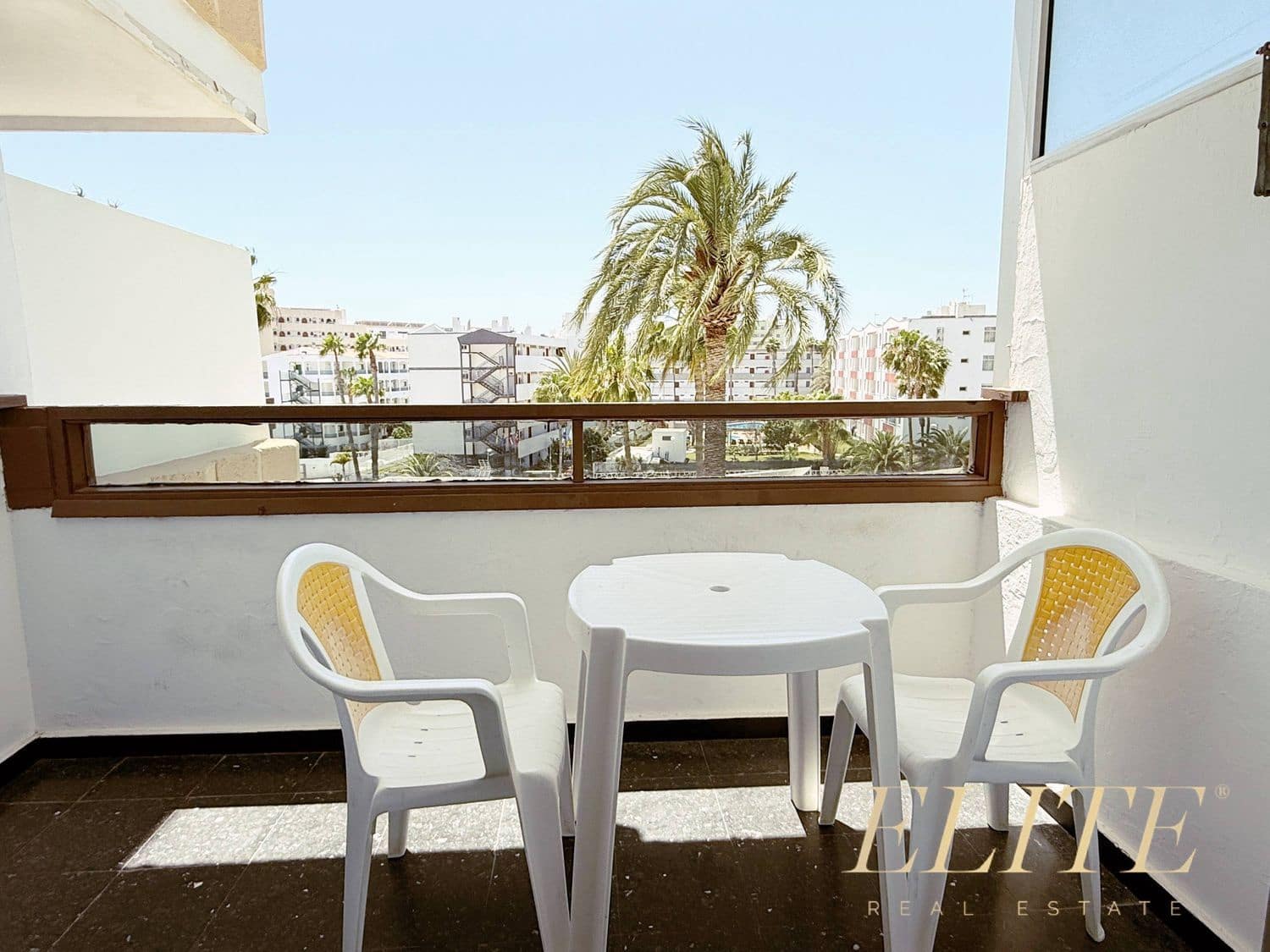 Apartamento en Playa del Inglés en venta con piscina garaje - 235.000 € (Ref: 9806198)