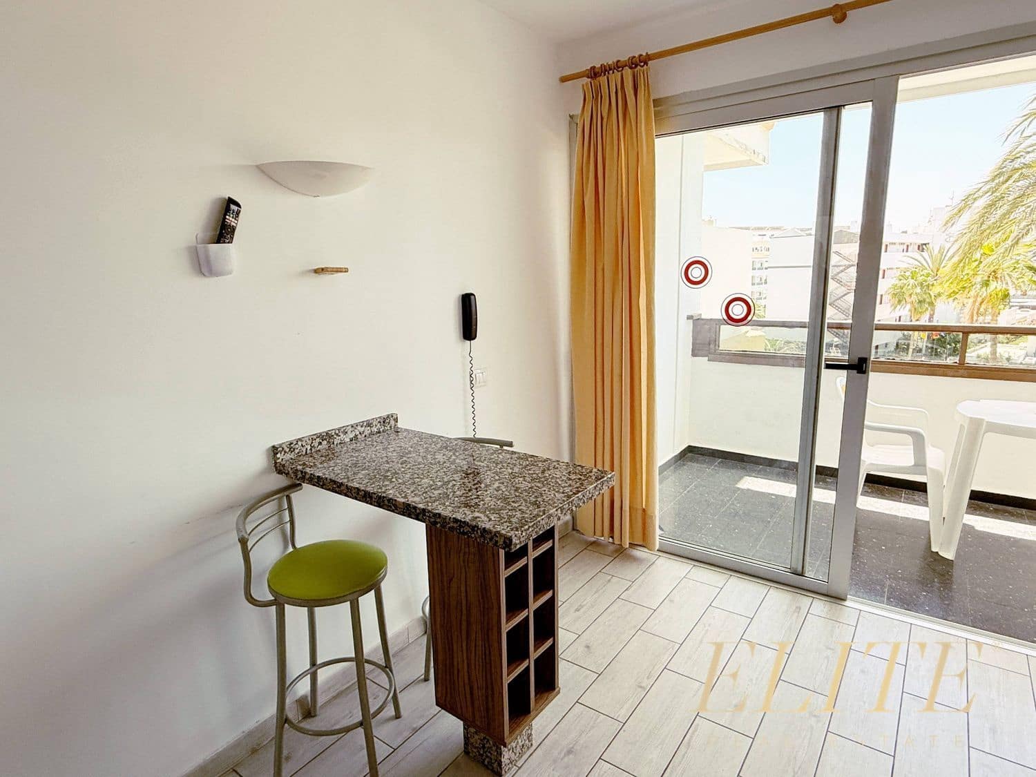 Apartamento en Playa del Inglés en venta con piscina garaje - 235.000 € (Ref: 9806198)